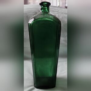 Carlos Palanca La Tondena Bottle Philippines Antique  Emerald  Green Bottle